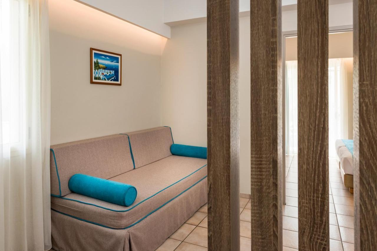 Elotis Suites (Adults Only) Agia Marina Esterno foto